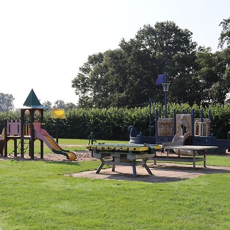 Recreatiepark Duinhoeve 5 Udenhout Buitenkant foto