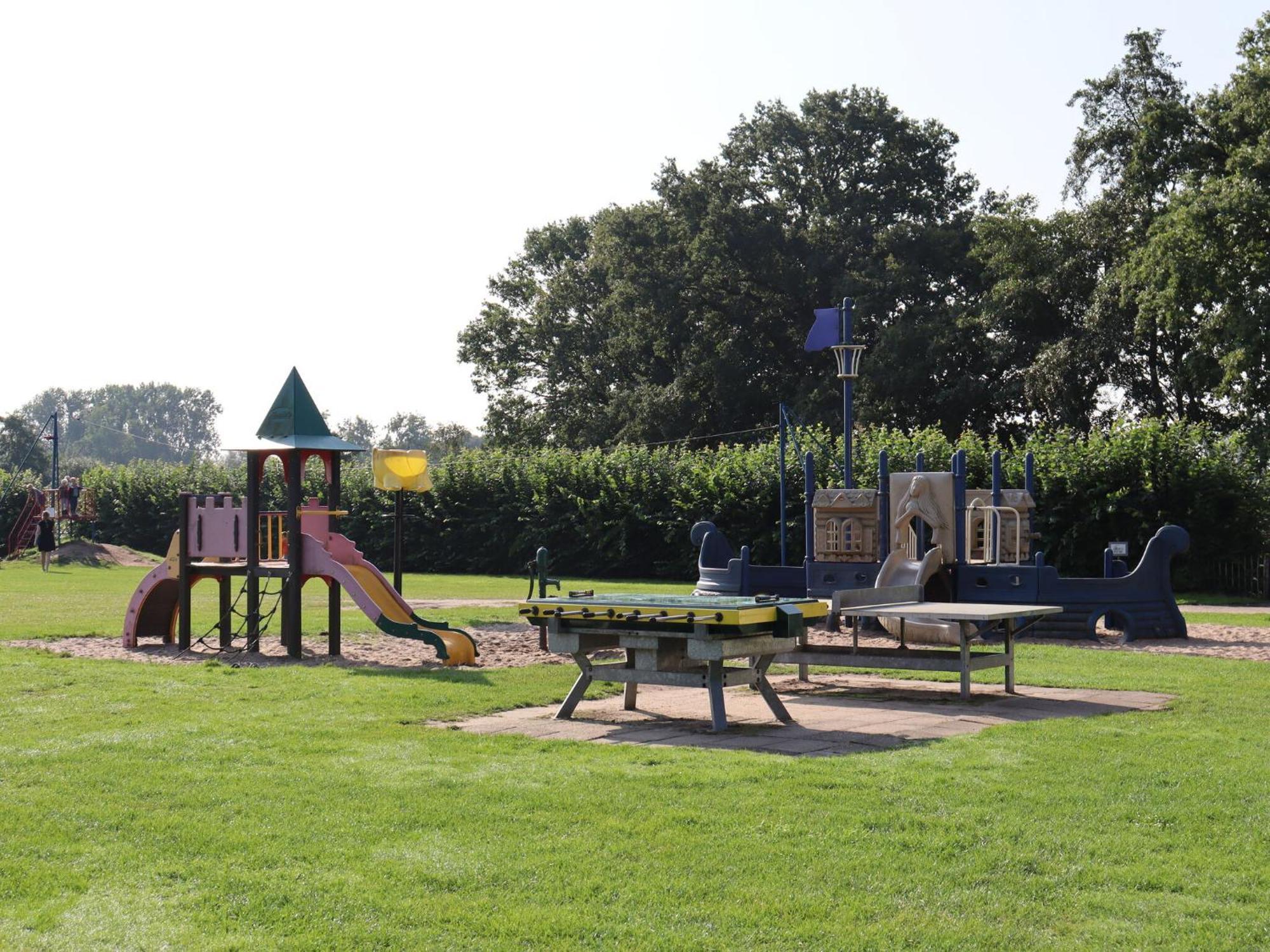 Recreatiepark Duinhoeve 5 Udenhout Buitenkant foto
