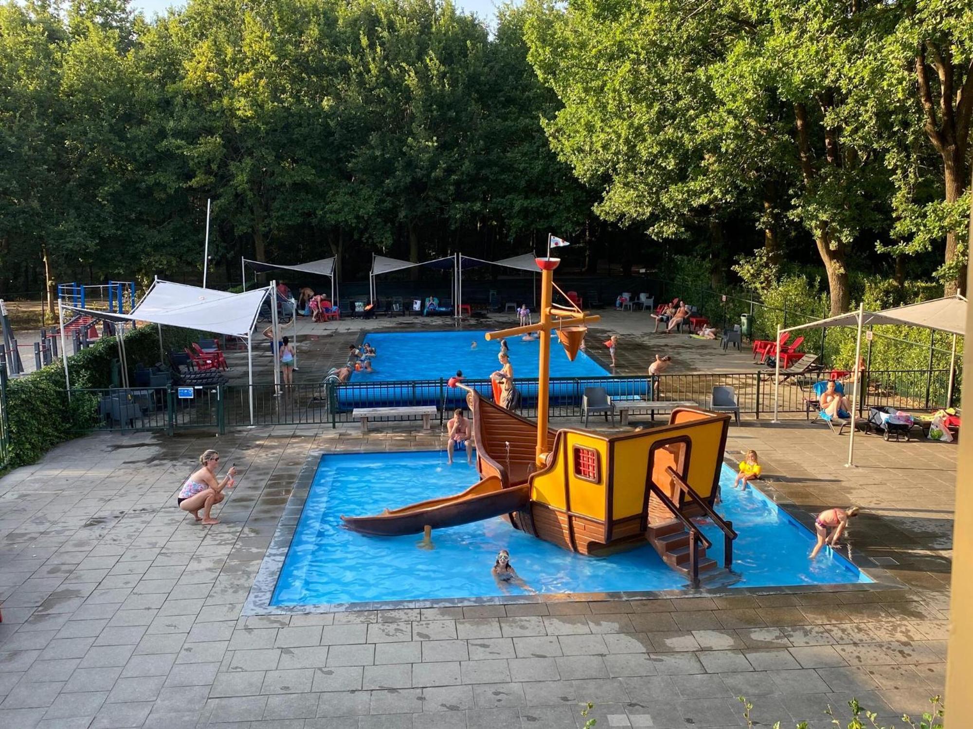 Recreatiepark Duinhoeve 5 Udenhout Buitenkant foto